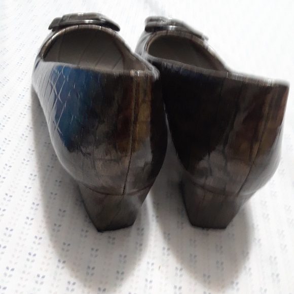 Wisteria high heels crocodile style - Picture 6 of 8